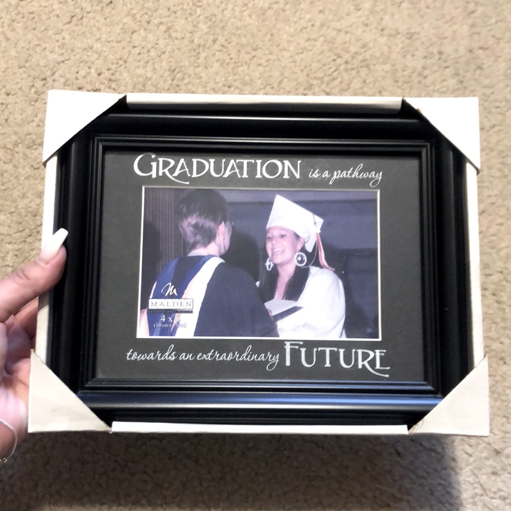 Graduation picture frame